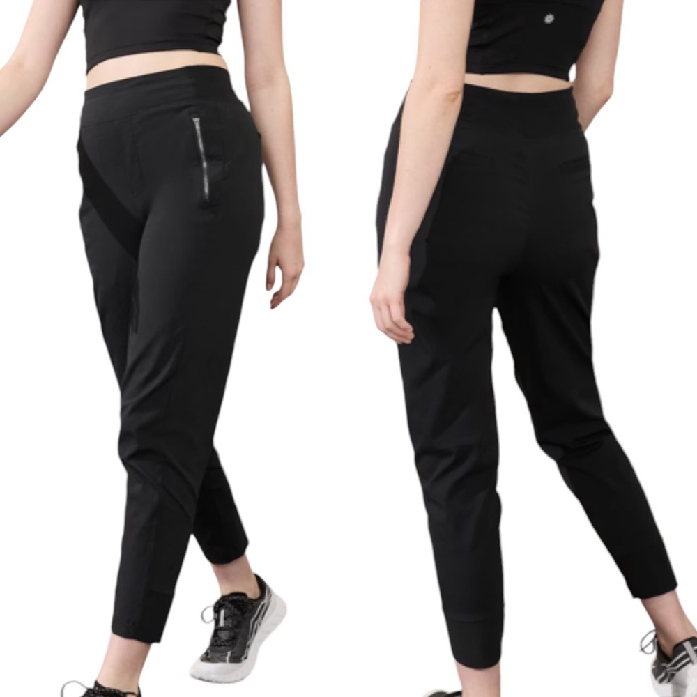 ATHLETA Trekkie North Jogger in Black